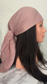 The pleated Square Scarf
