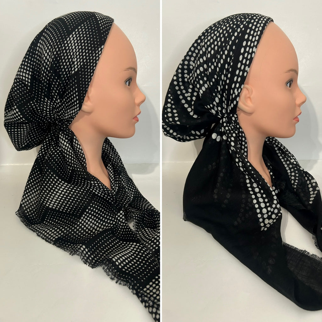 The Dotted Duo Pre-tied Scarf