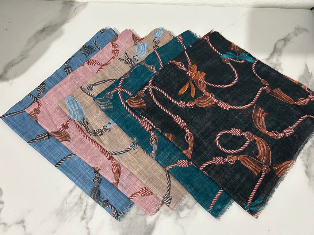 The Tassle Scarf