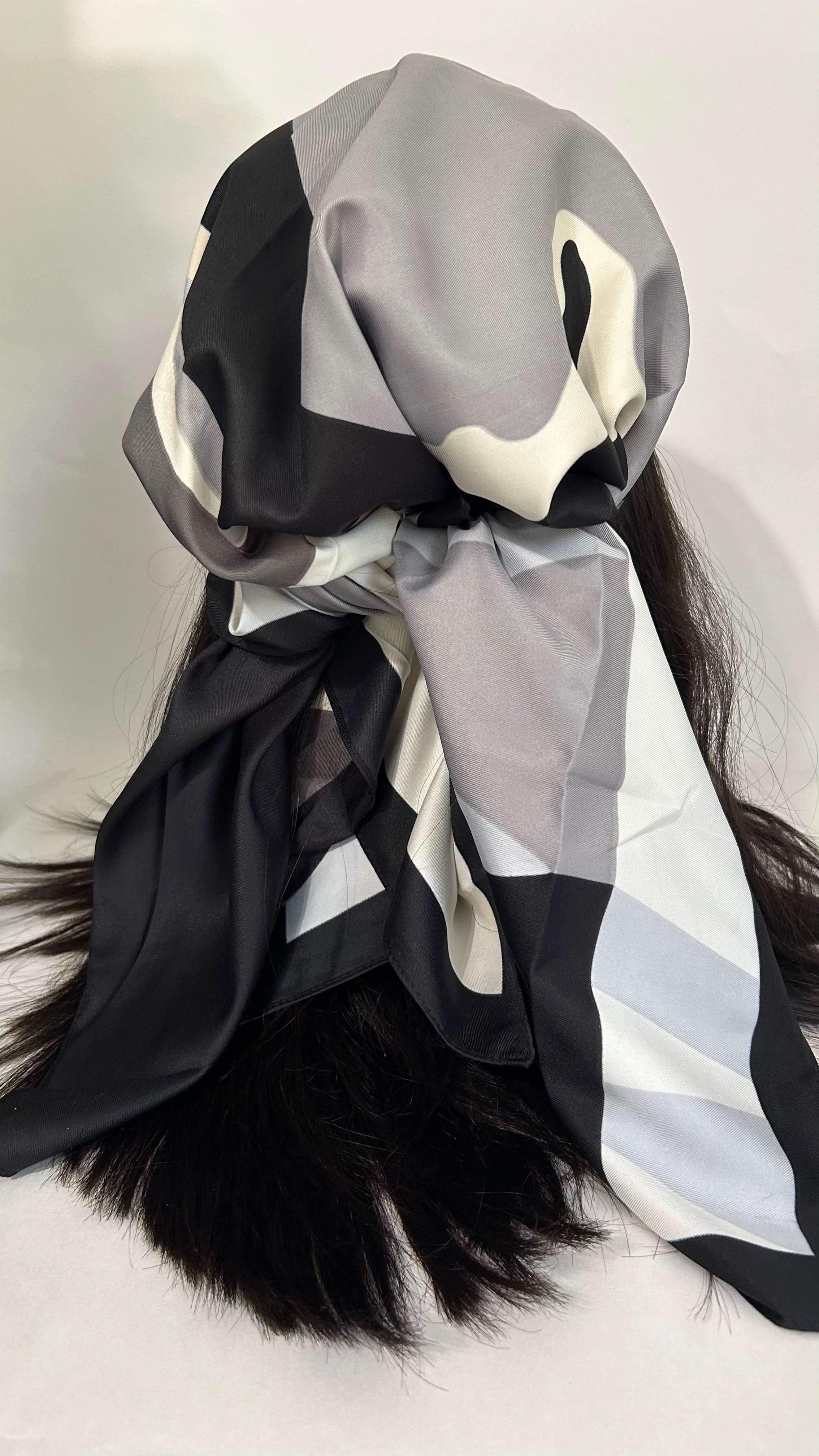 The Eleganza Satin Scarf