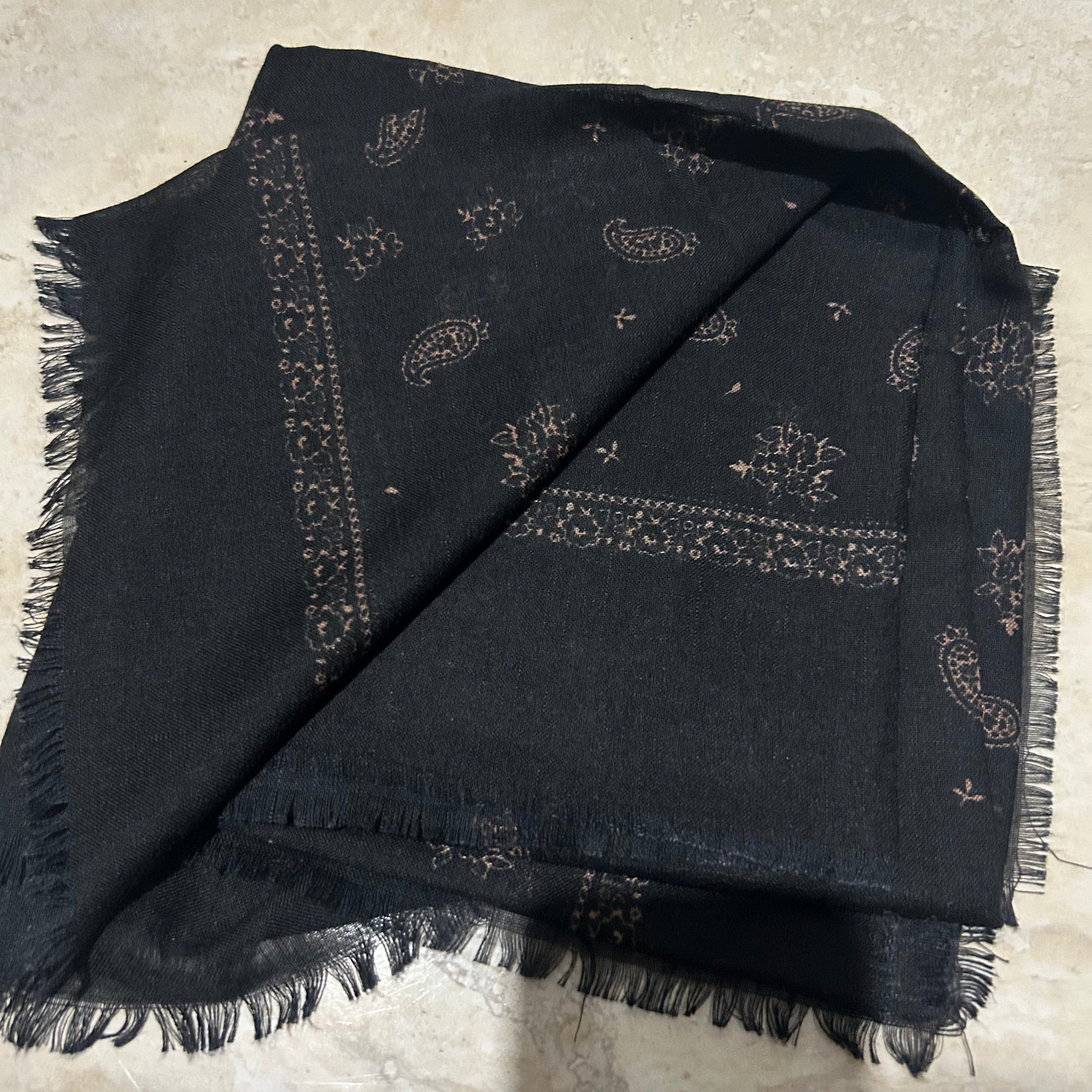 The Bandana Print Scarf